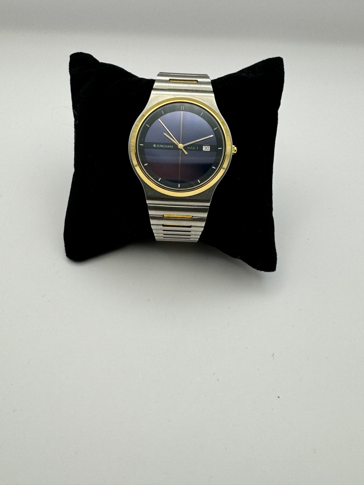 Orologio Junghans a Carica Solare